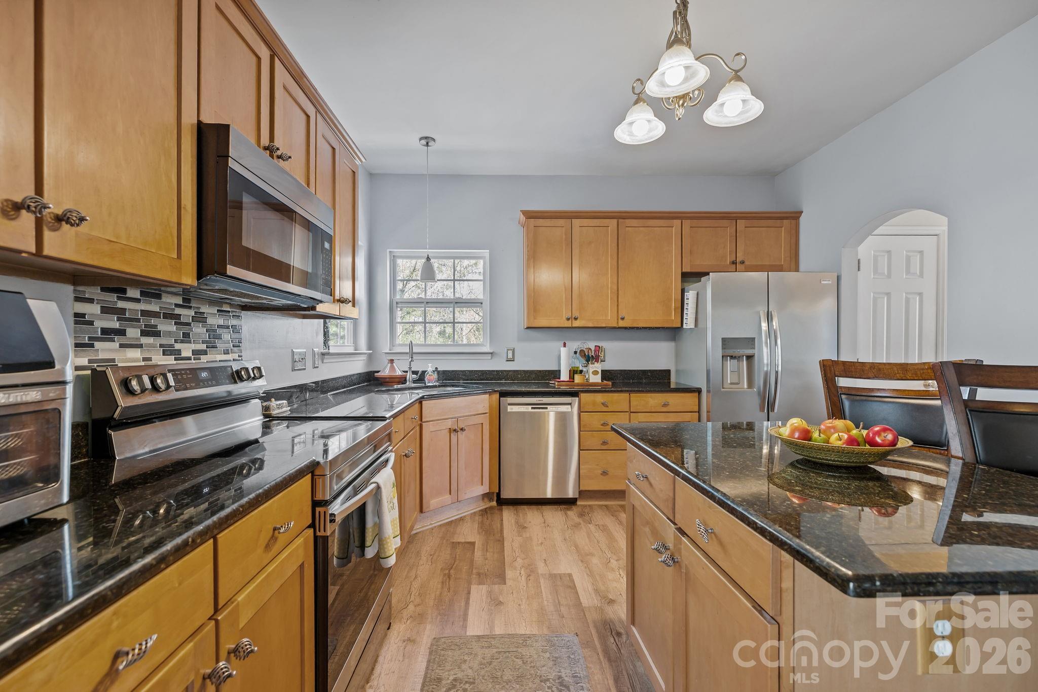 7218 Cascading Pines Drive Tega Cay, SC 29708 - Photo 8 of 47