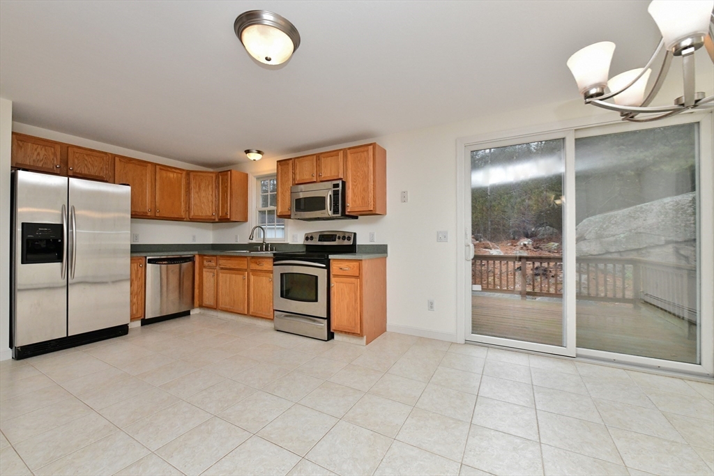 34 Heather Hill Road Bourne, MA 02532 - Photo 4 of 34 Gallery Image 4