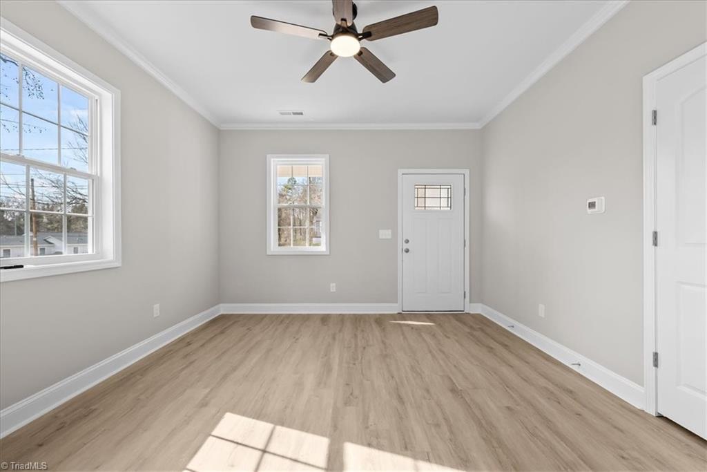 1007 True Lane High Point, NC 27260 - Photo 3 of 16 Gallery Image 3
