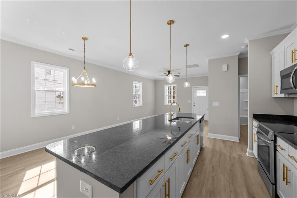 1007 True Lane High Point, NC 27260 - Photo 5 of 16 Gallery Image 5