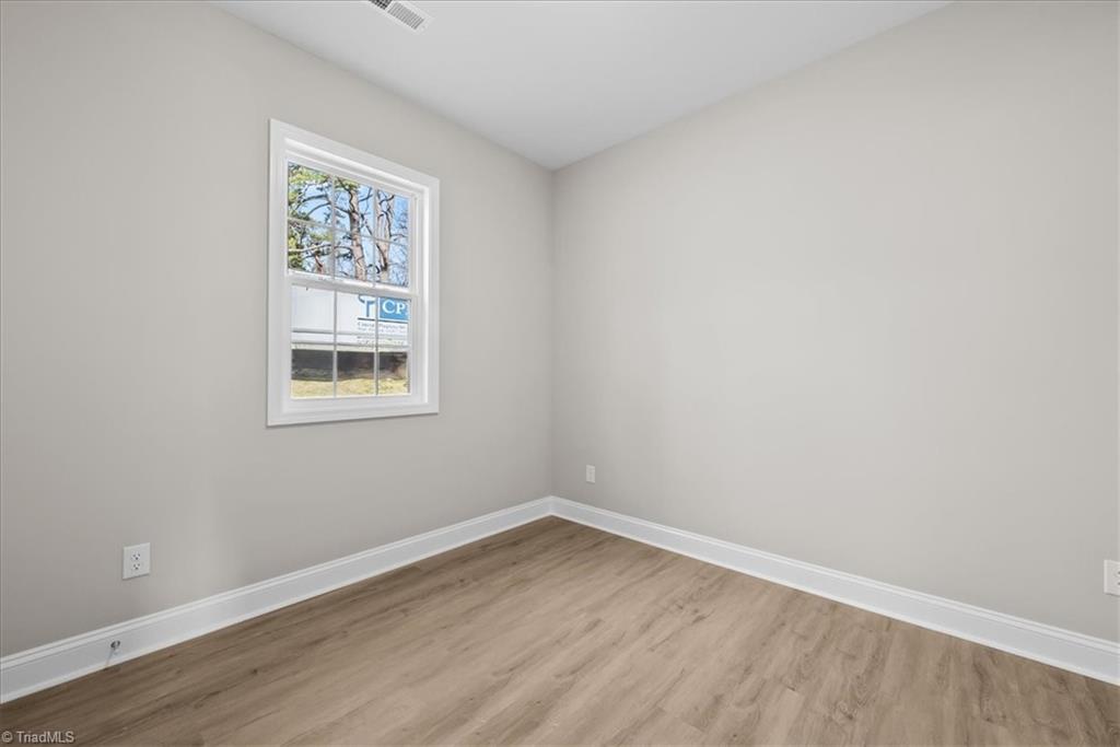 1007 True Lane High Point, NC 27260 - Photo 10 of 16 Gallery Image 10