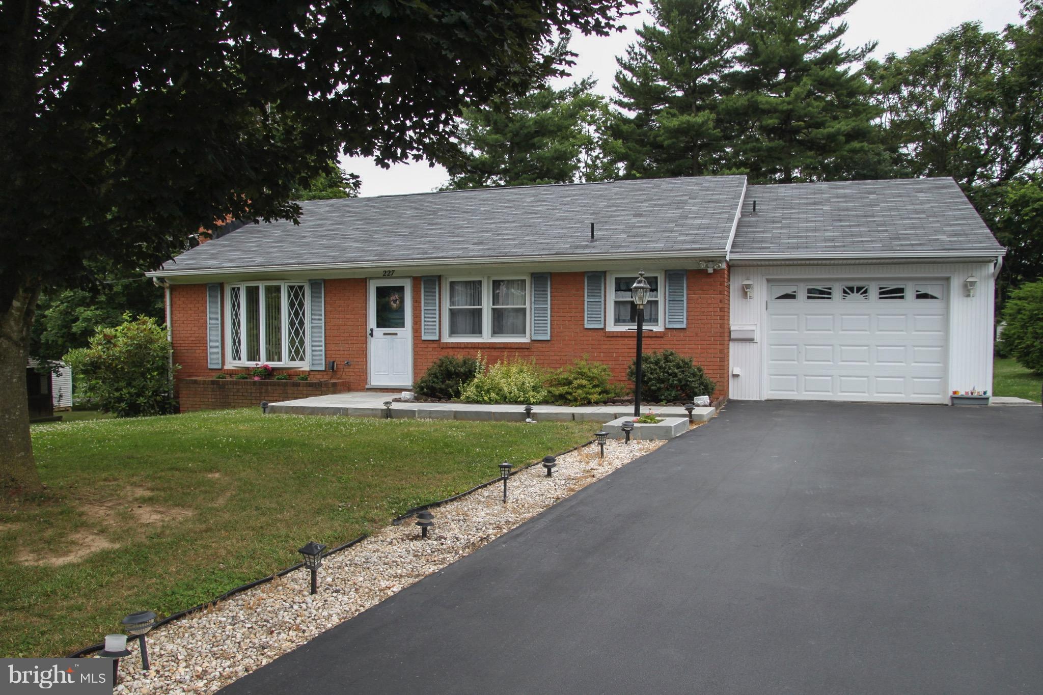 227 Hebb Road Hagerstown, MD 21740 - Photo 1 of 14 Exterior (Front)