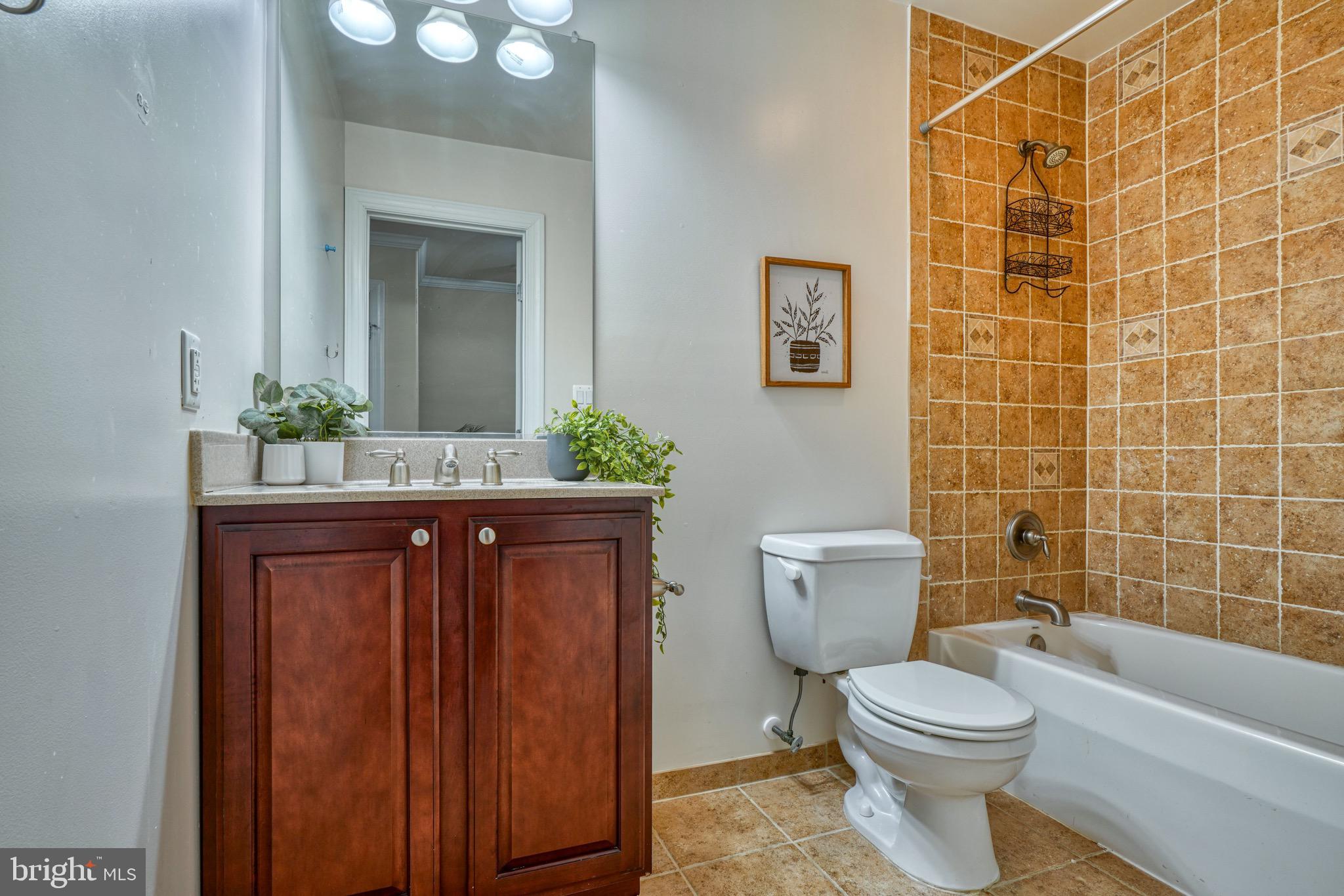 149 Riverside Road Essex, MD 21221 - Photo 50 of 56 2nd Floor Full Bath