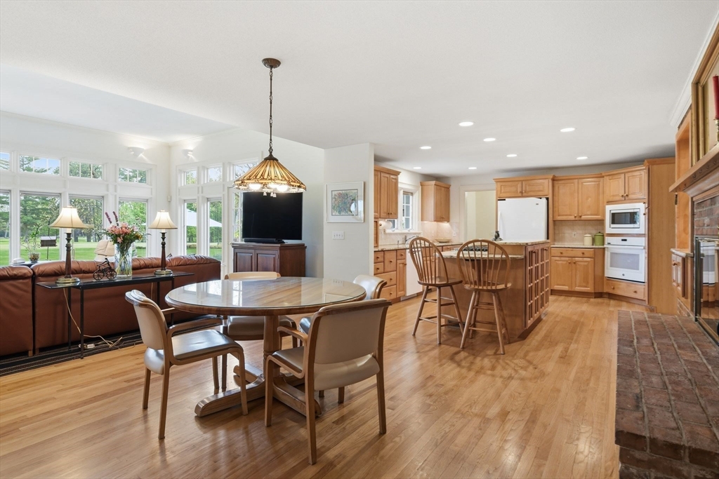 64 Prynnwood Road Longmeadow, MA 01106 - Photo 14 of 42 Gallery Image 14