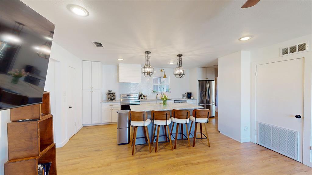 900 Treasure Road Garland, TX 75041 - Photo 10 of 30