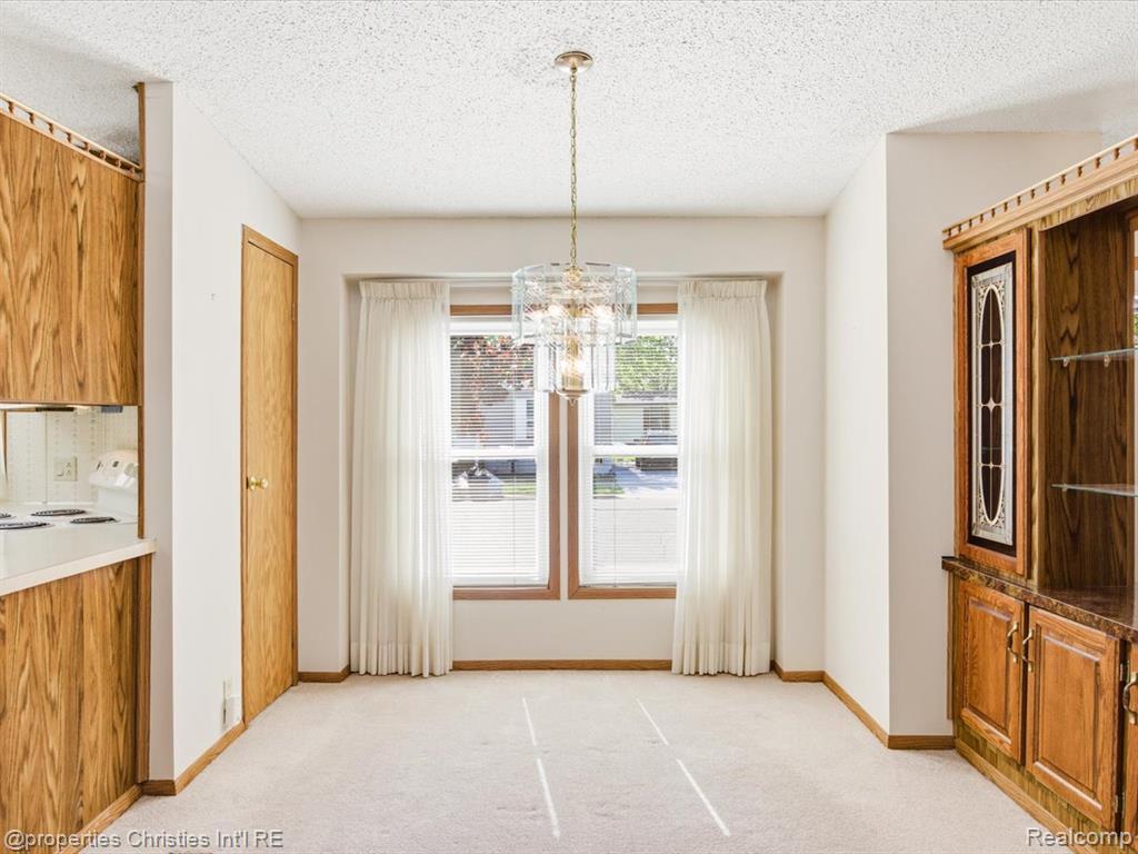 3333 Ravenswood Road, Unit 81 Marysville, MI 48040 - Photo 7 of 30