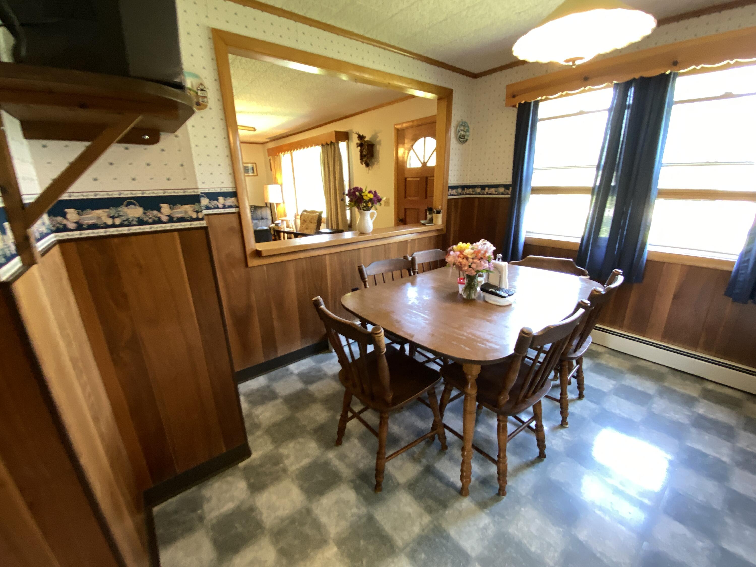 706 York Road Hermon, ME 04401 - Photo 4 of 57 IMG_2386