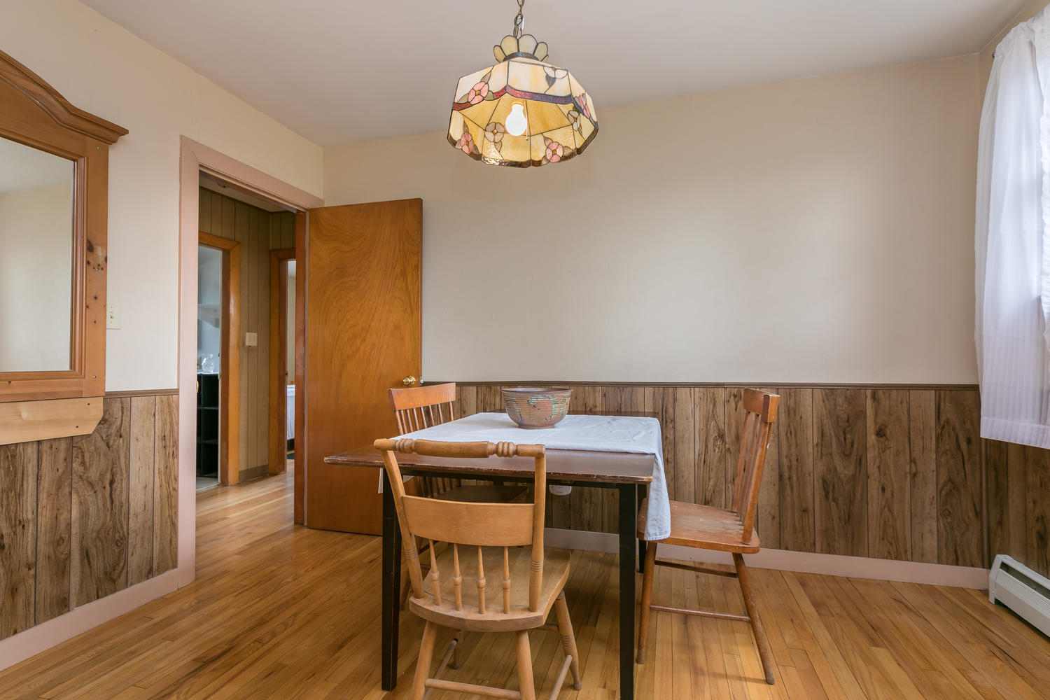18 Robinson Road Scarborough, ME 04074 - Photo 16 of 34 Dining Room