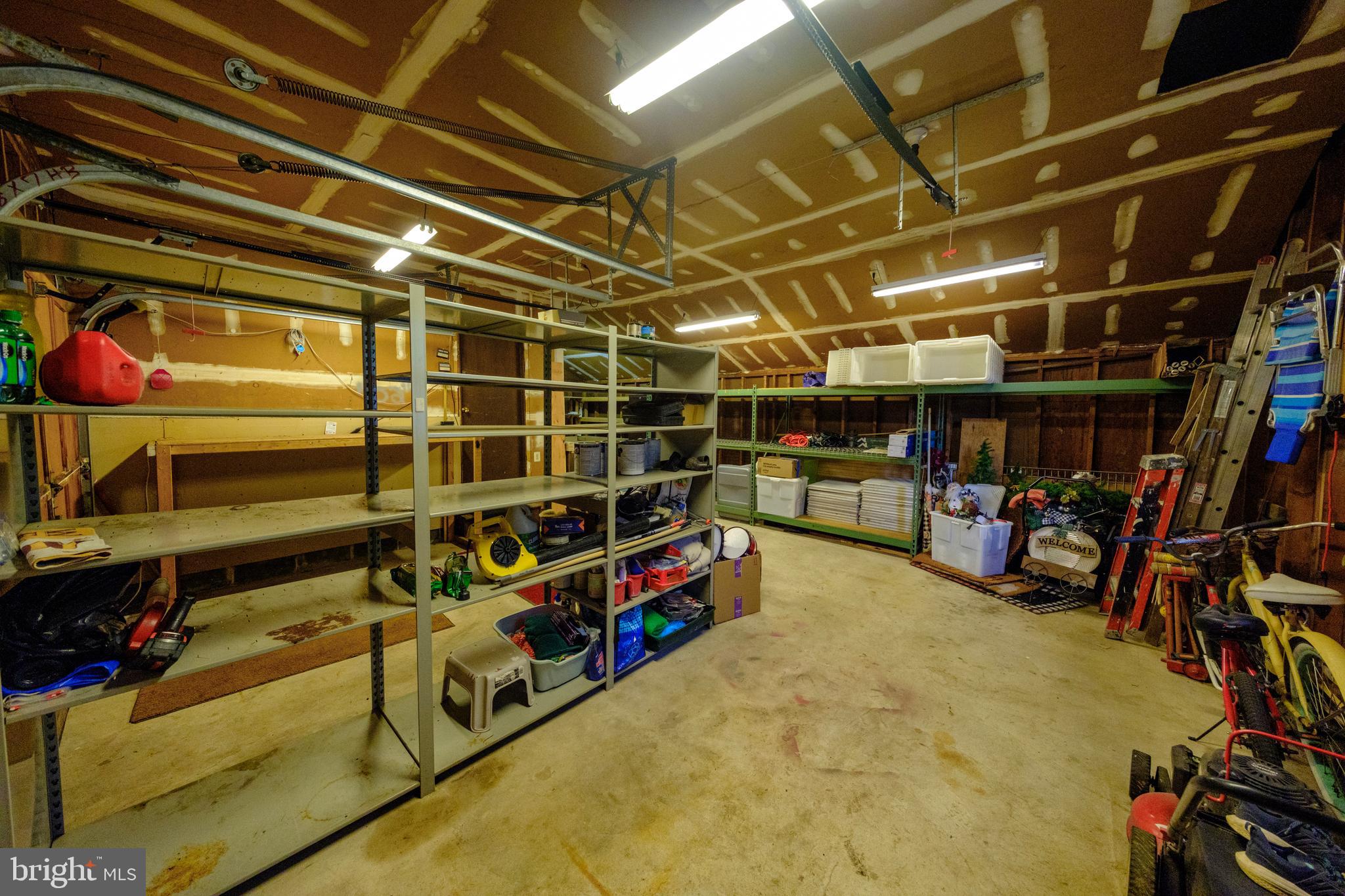 2124 Magnolia Court Cinnaminson, NJ 08077 - Photo 46 of 50 2 Car garage