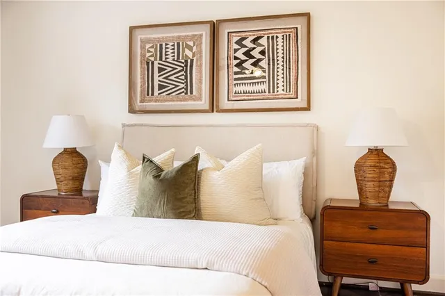 $275,000 | 55 Delmont Drive Northeast, Unit D1, Atlanta, GA 30305