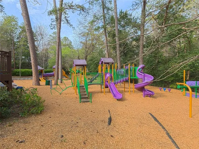 $275,000 | 55 Delmont Drive Northeast, Unit D1, Atlanta, GA 30305