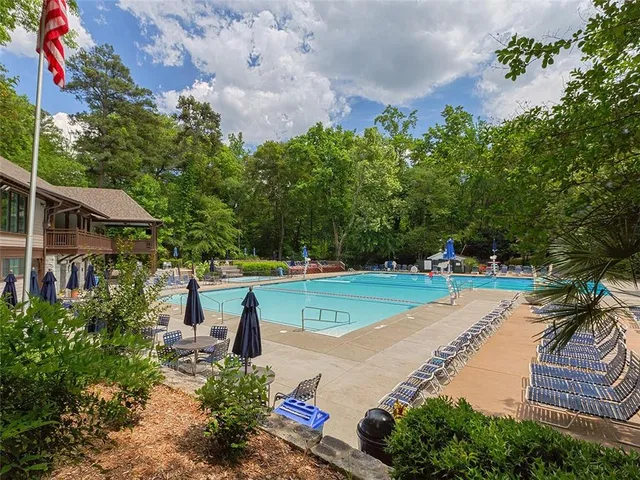 $275,000 | 55 Delmont Drive Northeast, Unit D1, Atlanta, GA 30305