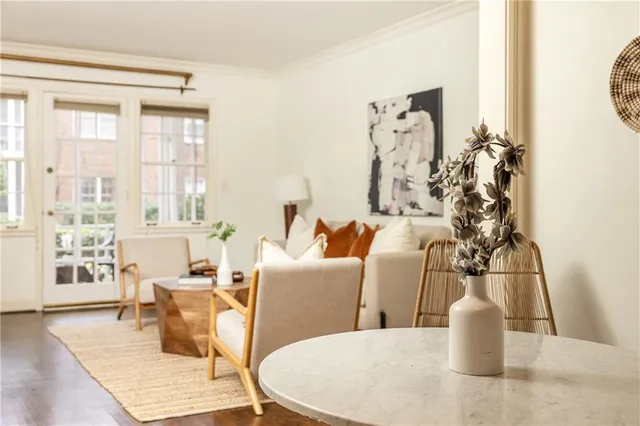 $275,000 | 55 Delmont Drive Northeast, Unit D1, Atlanta, GA 30305