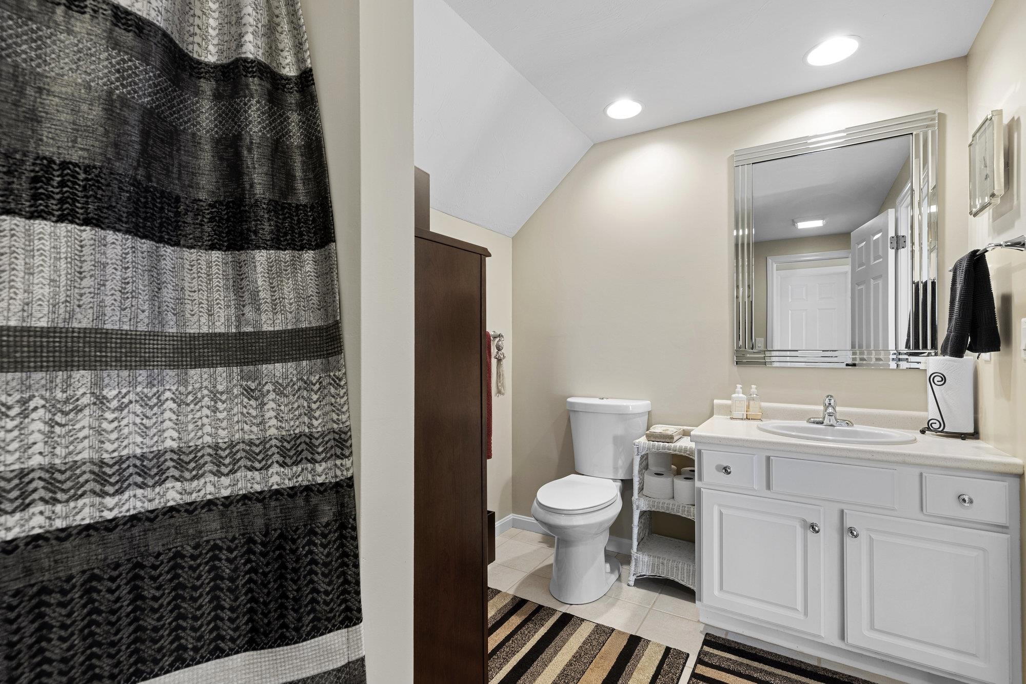 67 Hampton Meadows Hampton, NH 03842 - Photo 25 of 38