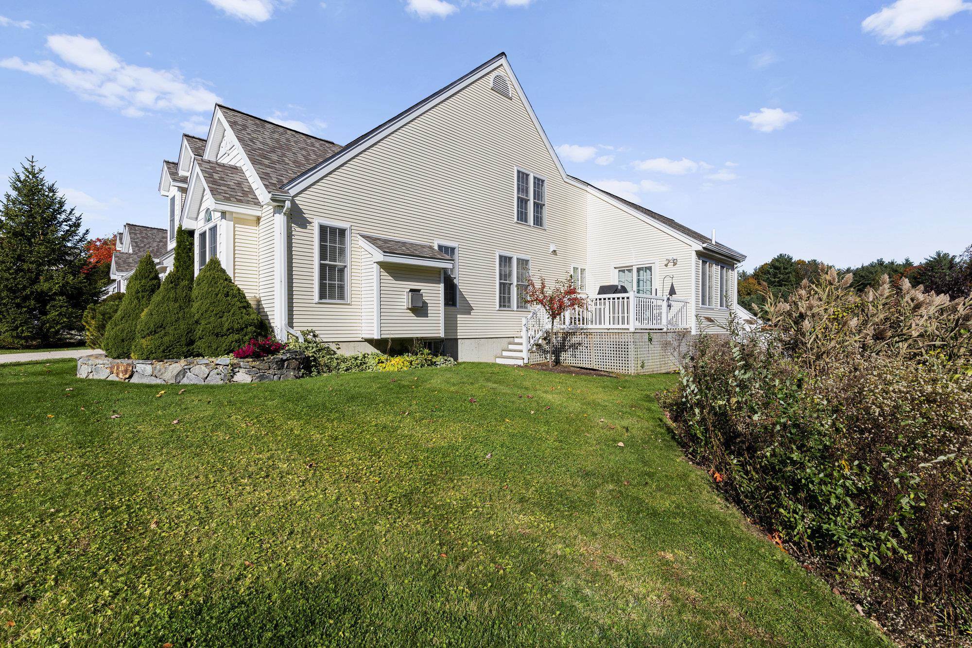 67 Hampton Meadows Hampton, NH 03842 - Photo 37 of 38