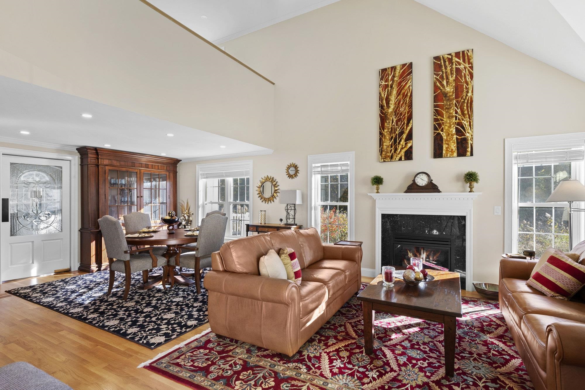 67 Hampton Meadows Hampton, NH 03842 - Photo 4 of 38