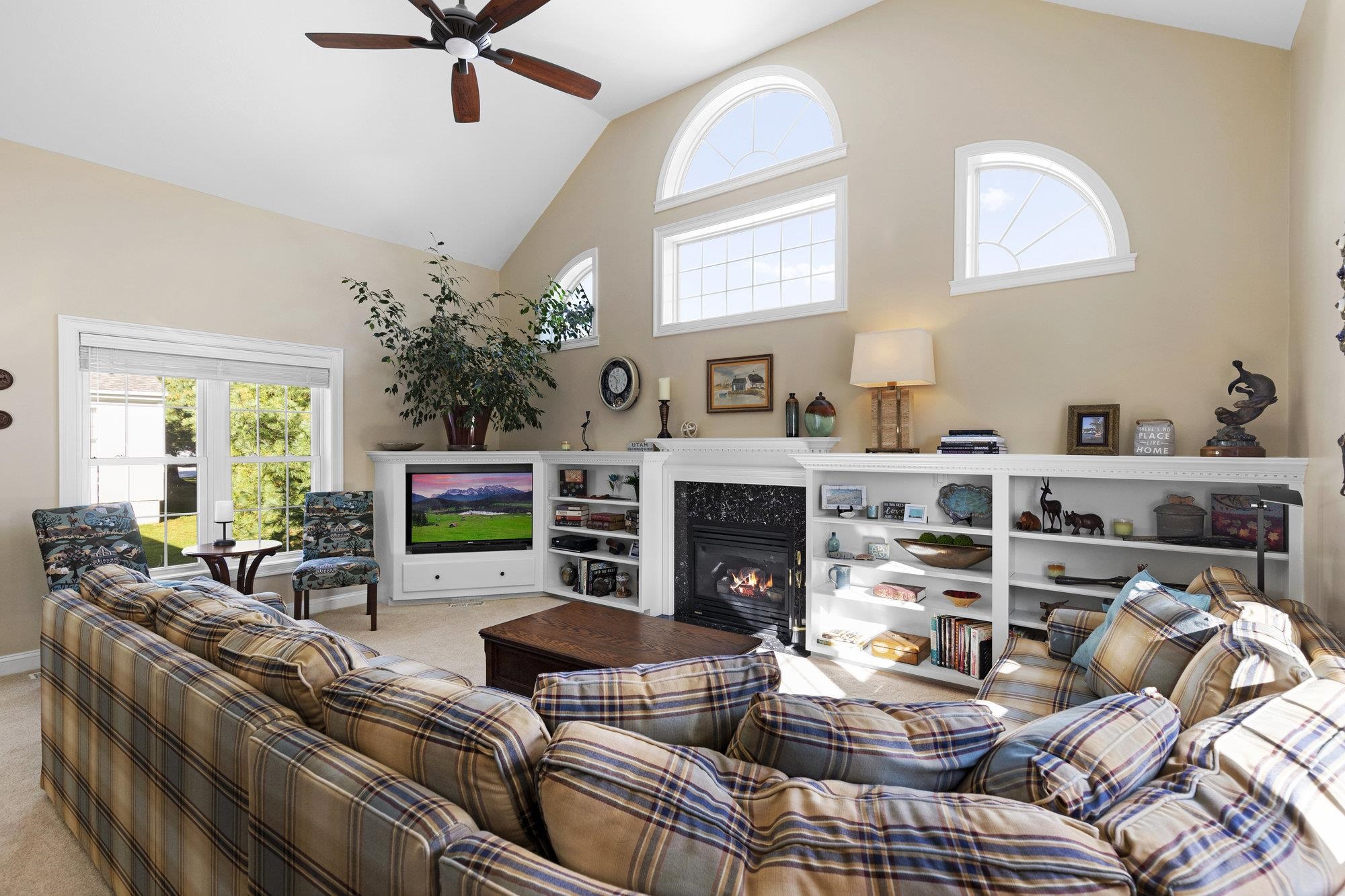 67 Hampton Meadows Hampton, NH 03842 - Photo 9 of 38