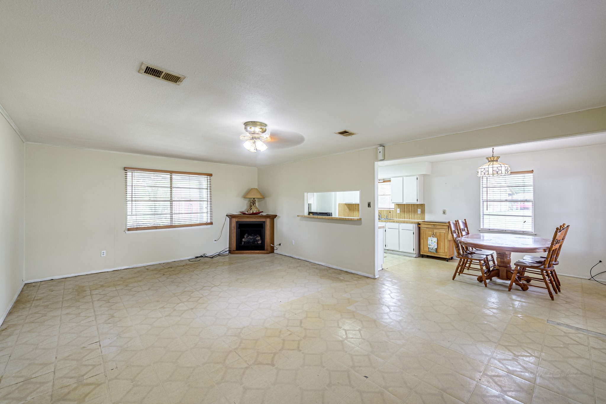 29519 Marti Road Katy, TX 77493 - Photo 9 of 46 Wide open living and dining space.