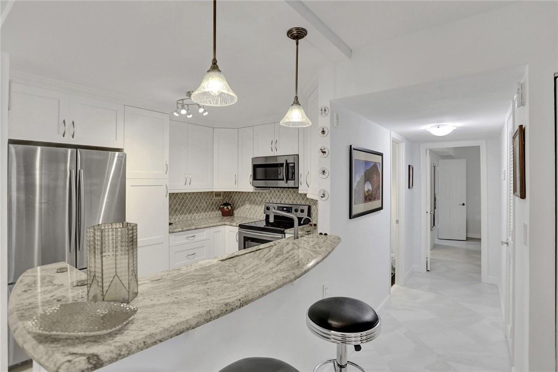 1000 Spanish River Road, Unit 3P Boca Raton, FL 33432 - Photo 3 of 46 Photo 3