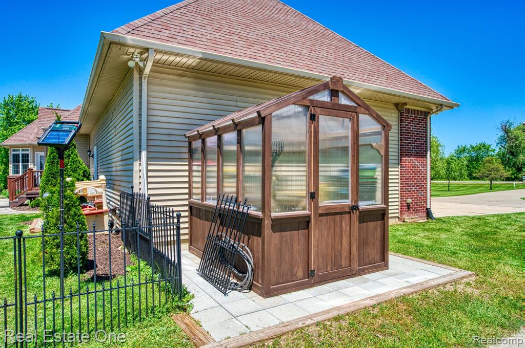 2482 South Latson Road Howell, MI 48843 - Photo 74 of 87