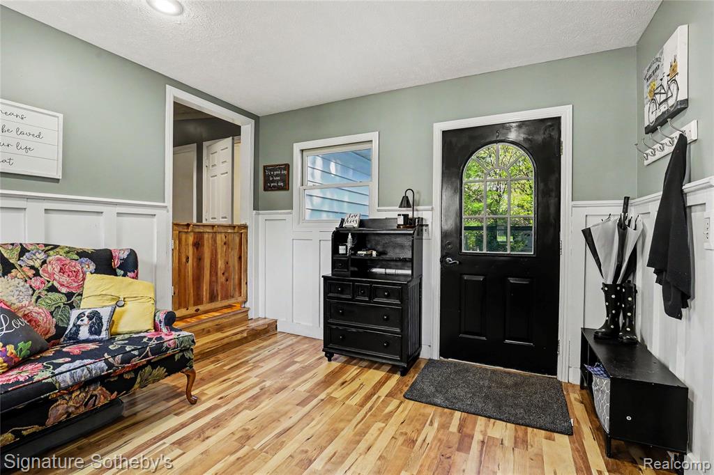 610 West Ellis Street Belding, MI 48809 - Photo 26 of 47
