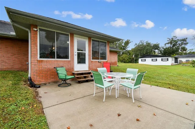 $340,000 | 250 Sunrise Boulevard, DeBary, FL 32713