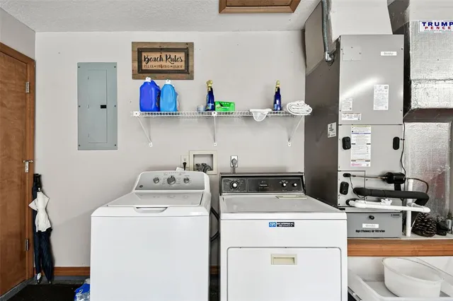 $340,000 | 250 Sunrise Boulevard, DeBary, FL 32713