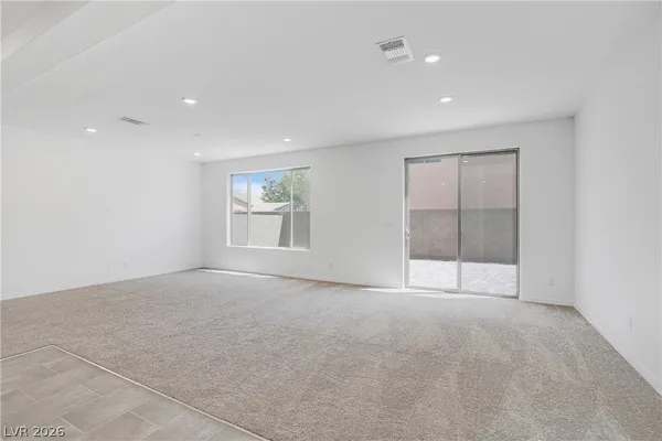 $2,550 | 8072 Warrenville Street, Las Vegas, NV 89113