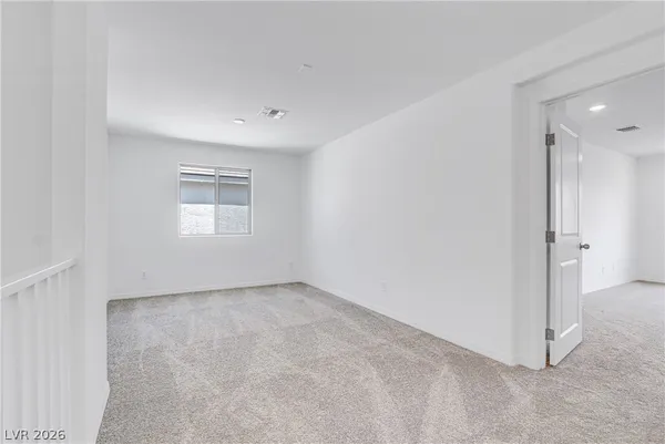 $2,550 | 8072 Warrenville Street, Las Vegas, NV 89113