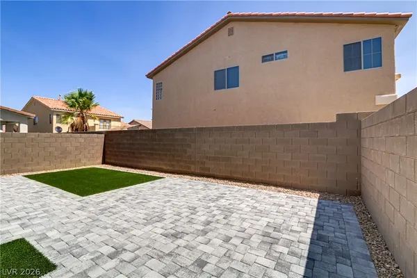 $2,550 | 8072 Warrenville Street, Las Vegas, NV 89113