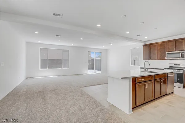$2,550 | 8072 Warrenville Street, Las Vegas, NV 89113