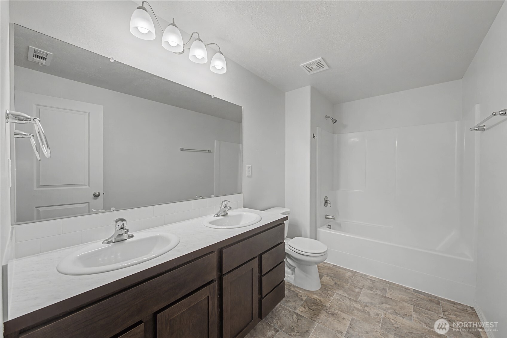 1118 West Sequoia Road Moses Lake, WA 98837 - Photo 17 of 26