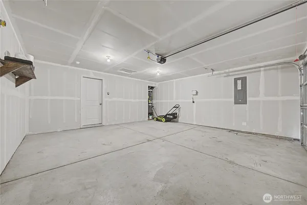 $315,000 | 1118 West Sequoia Road, Moses Lake, WA 98837