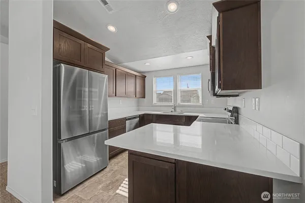 $315,000 | 1118 West Sequoia Road, Moses Lake, WA 98837