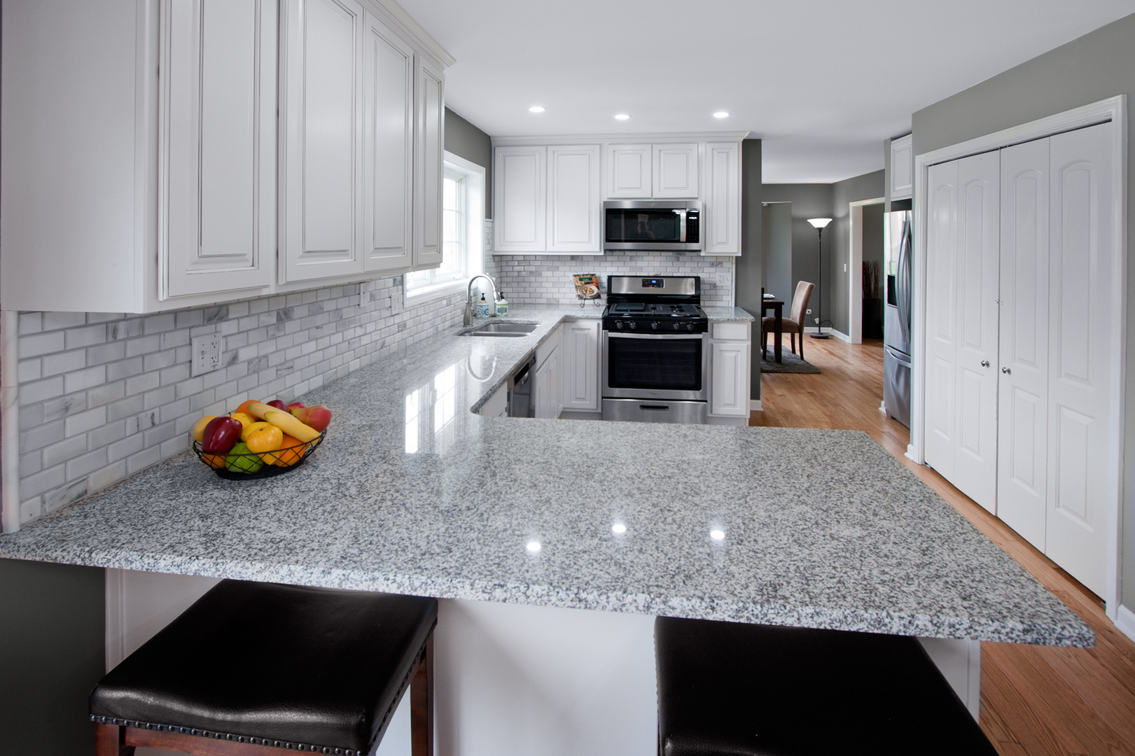 2424 Hidden Trail Spring Grove, IL 60081 - Photo 10 of 25