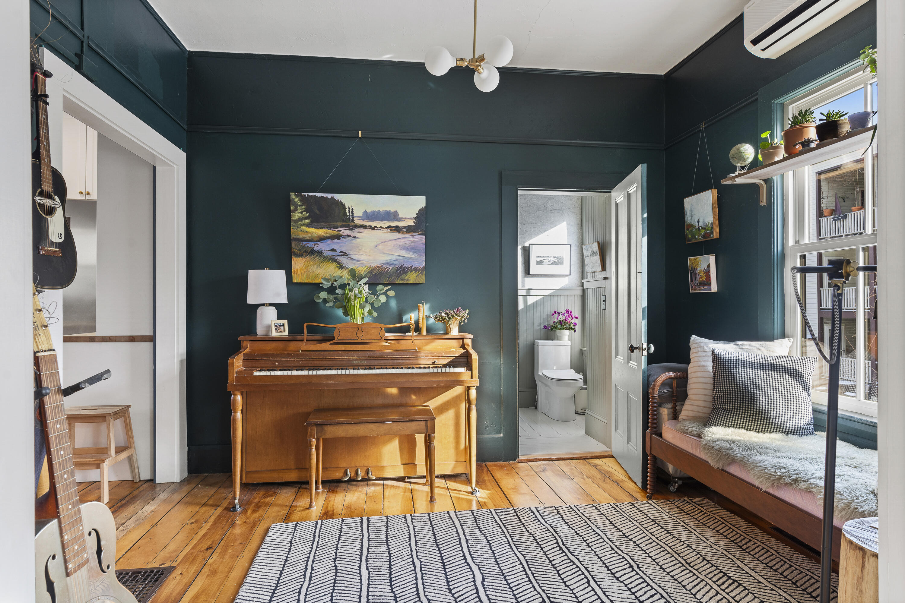 105 R Brackett Street Portland, ME 04102 - Photo 17 of 45 (30)_105R Brackett St. Portland(MAPS)