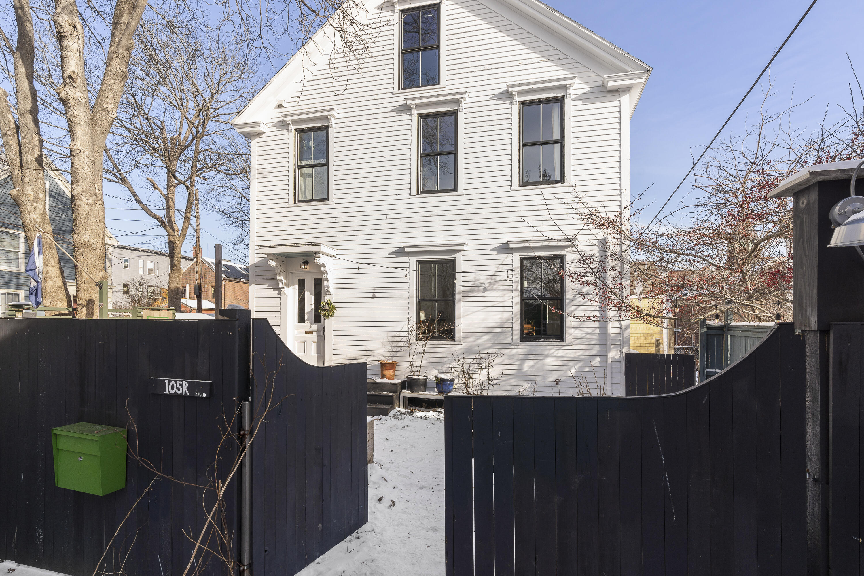 105 R Brackett Street Portland, ME 04102 - Photo 2 of 45 (4)_105R Brackett St. Portland(MAPS)