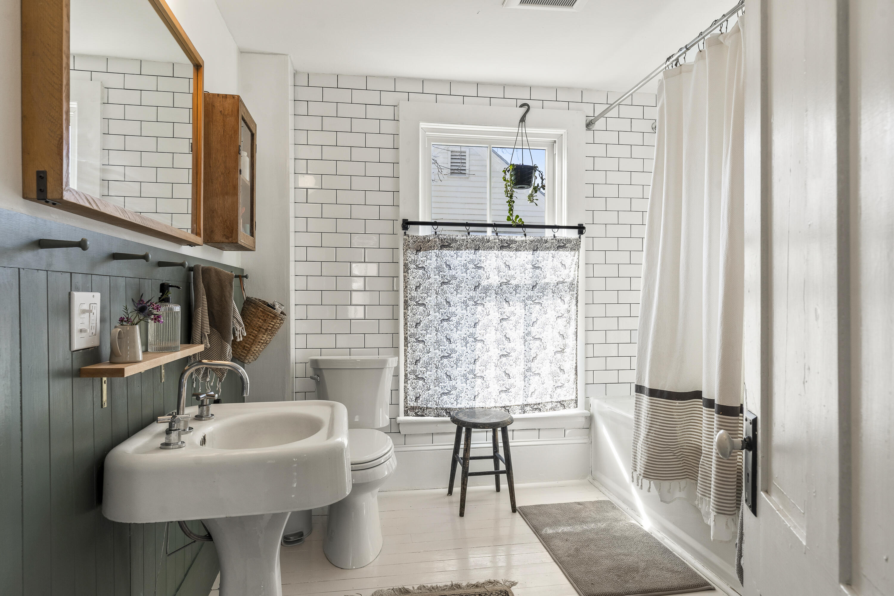 105 R Brackett Street Portland, ME 04102 - Photo 41 of 45 (56)_105R Brackett St. Portland(MAPS)