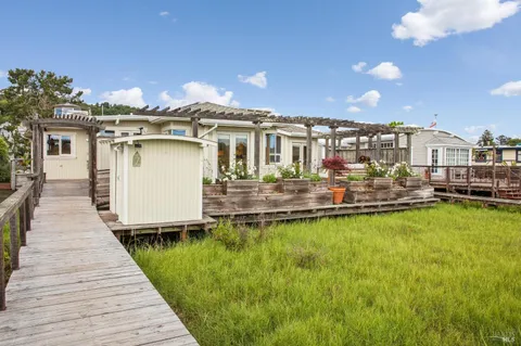 $1,495,000 | 7 Boardwalk One, Larkspur, CA 94939