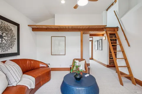 $1,495,000 | 7 Boardwalk One, Larkspur, CA 94939