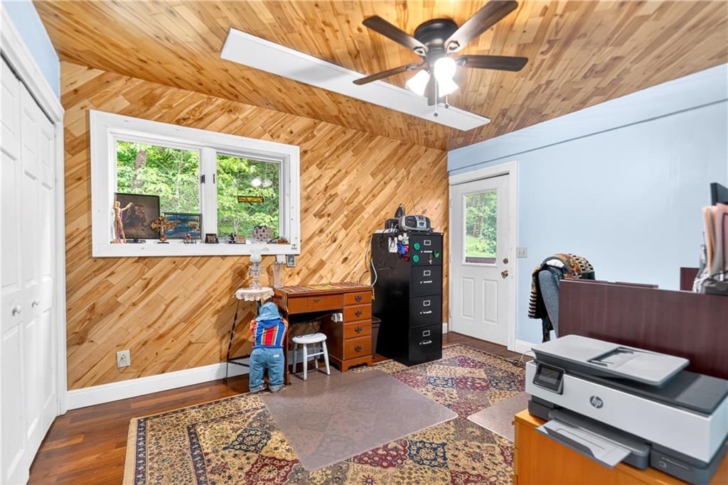 5920 State Road Gibsonia, PA 15044 - Photo 19 of 38