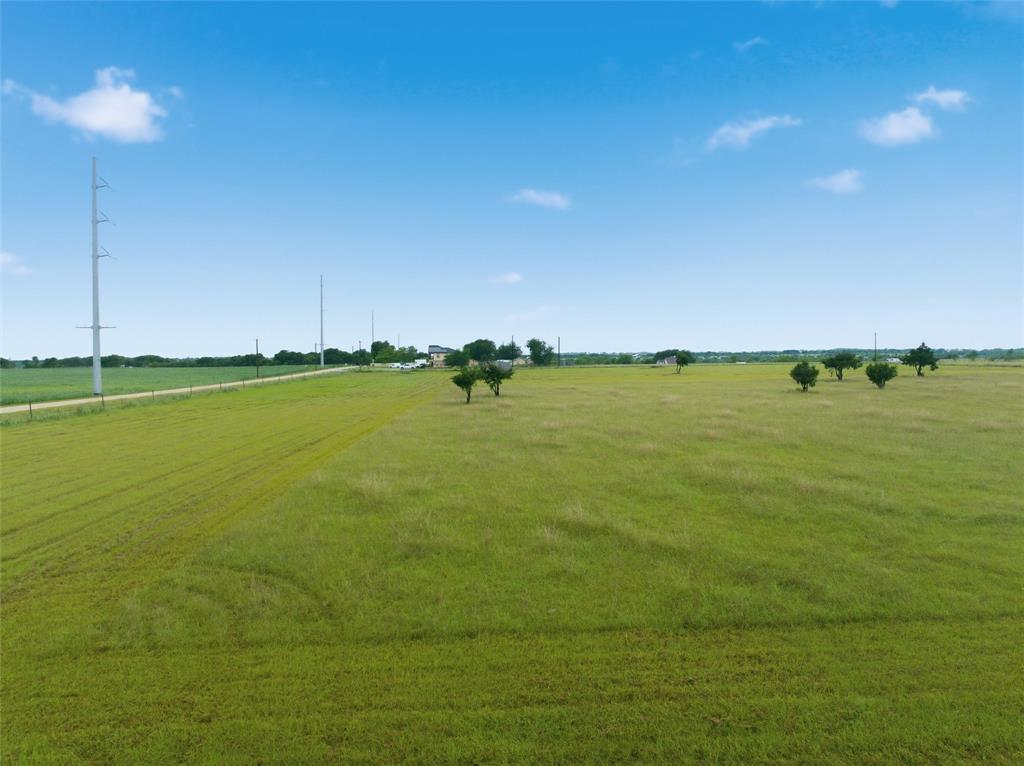 Tbd Wade Road Eddy, TX 76524 - Photo 4 of 12 a view of a ocean with beach