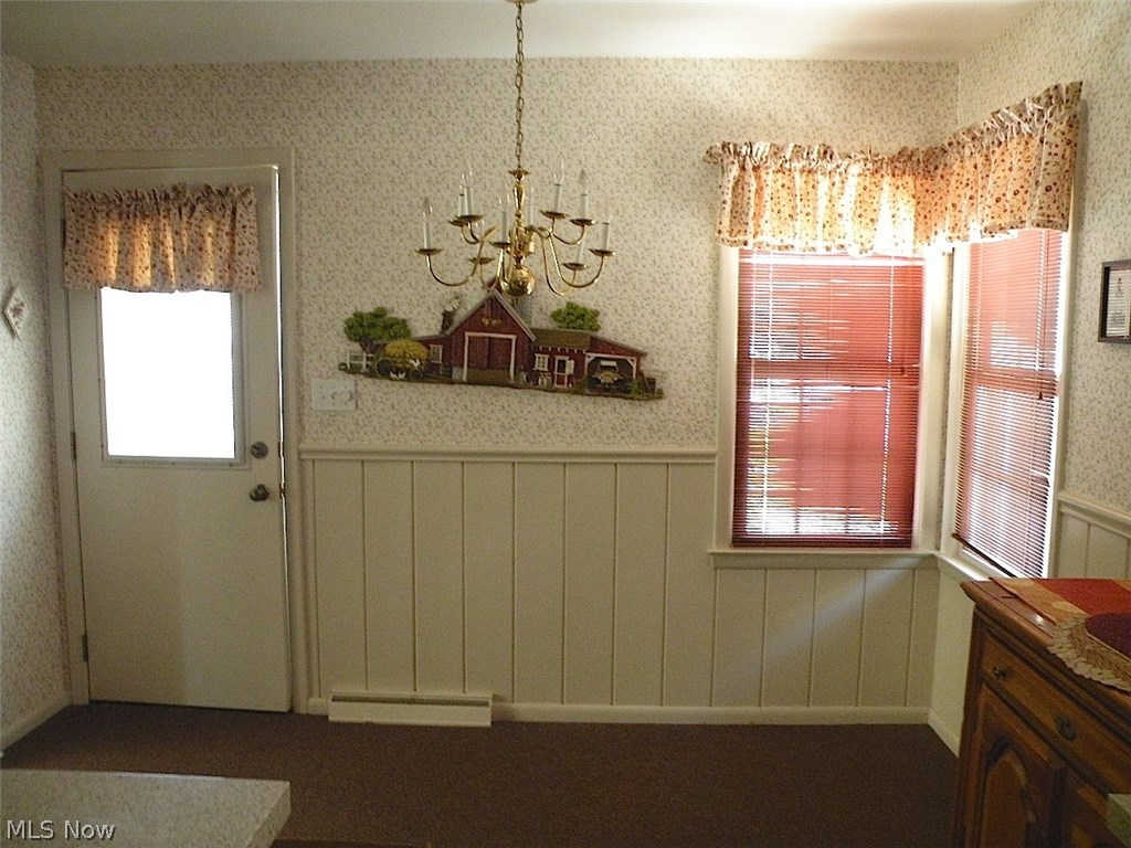 403 Rutland Street Akron, OH 44305 - Photo 6 of 26 Eat in kitchen area;side door used as primary door.