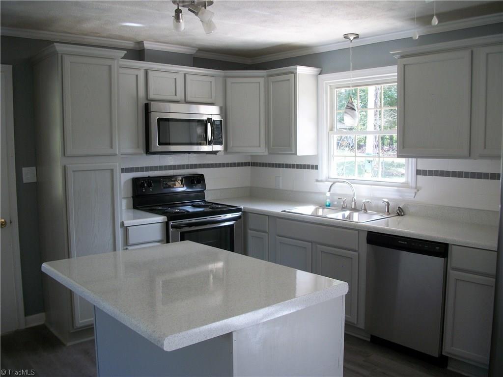 4128 Langden Road Winston-Salem, NC 27107 - Photo 5 of 20 Gallery Image 5