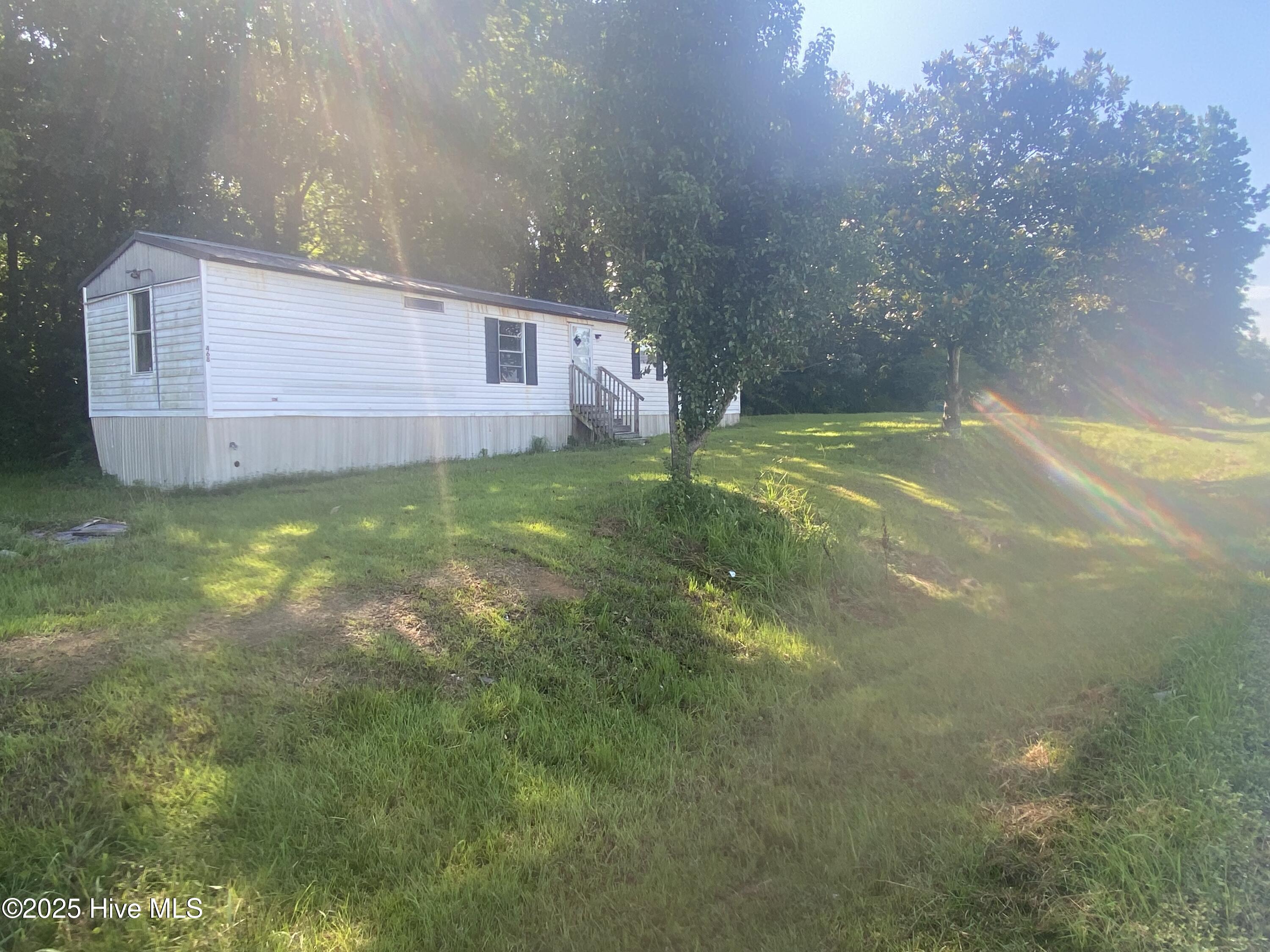 468 Cow Horn Road Richlands, NC 28574 - Photo 1 of 1 Mobile Home on Property