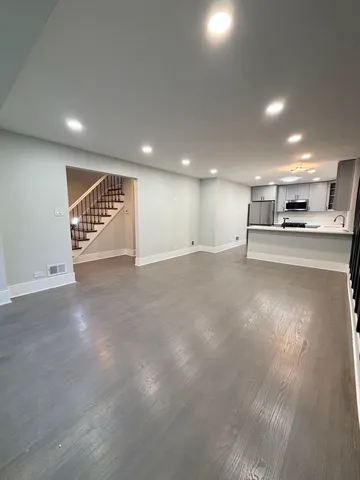 $719,900 | 3024 West Fargo Avenue, Chicago, IL 60645