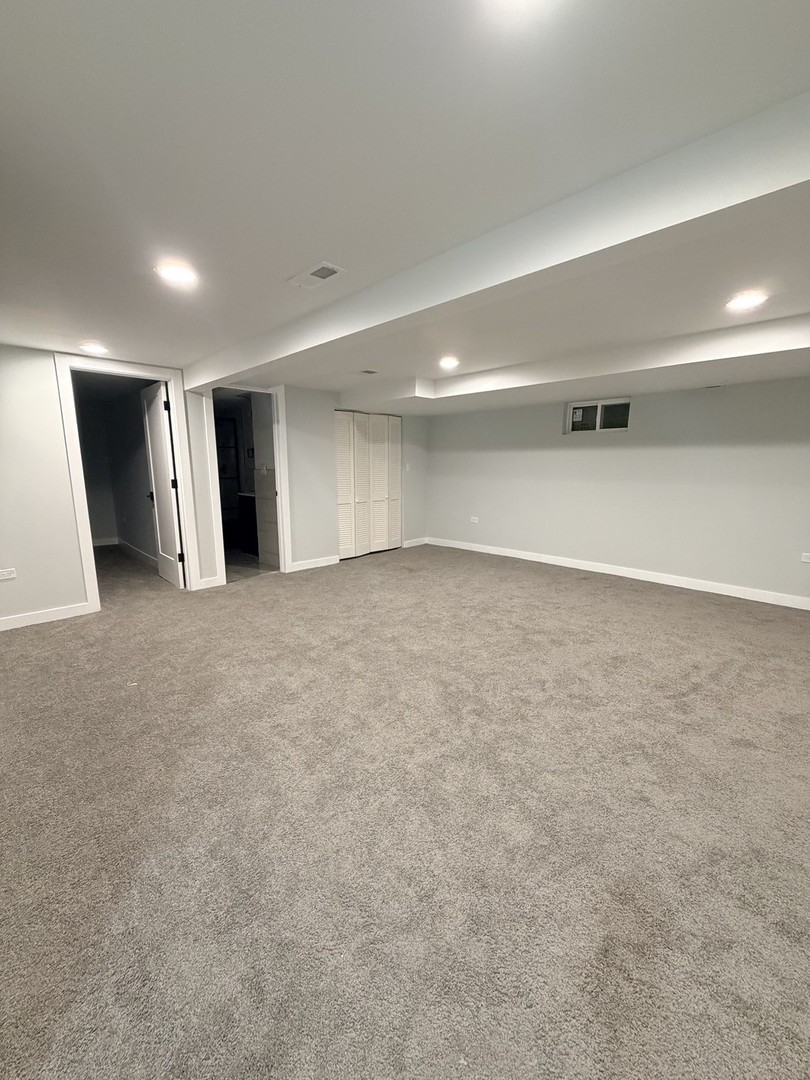 3024 West Fargo Avenue Chicago, IL 60645 - Photo 30 of 38 a view of empty room