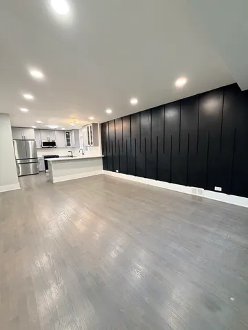 $719,900 | 3024 West Fargo Avenue, Chicago, IL 60645