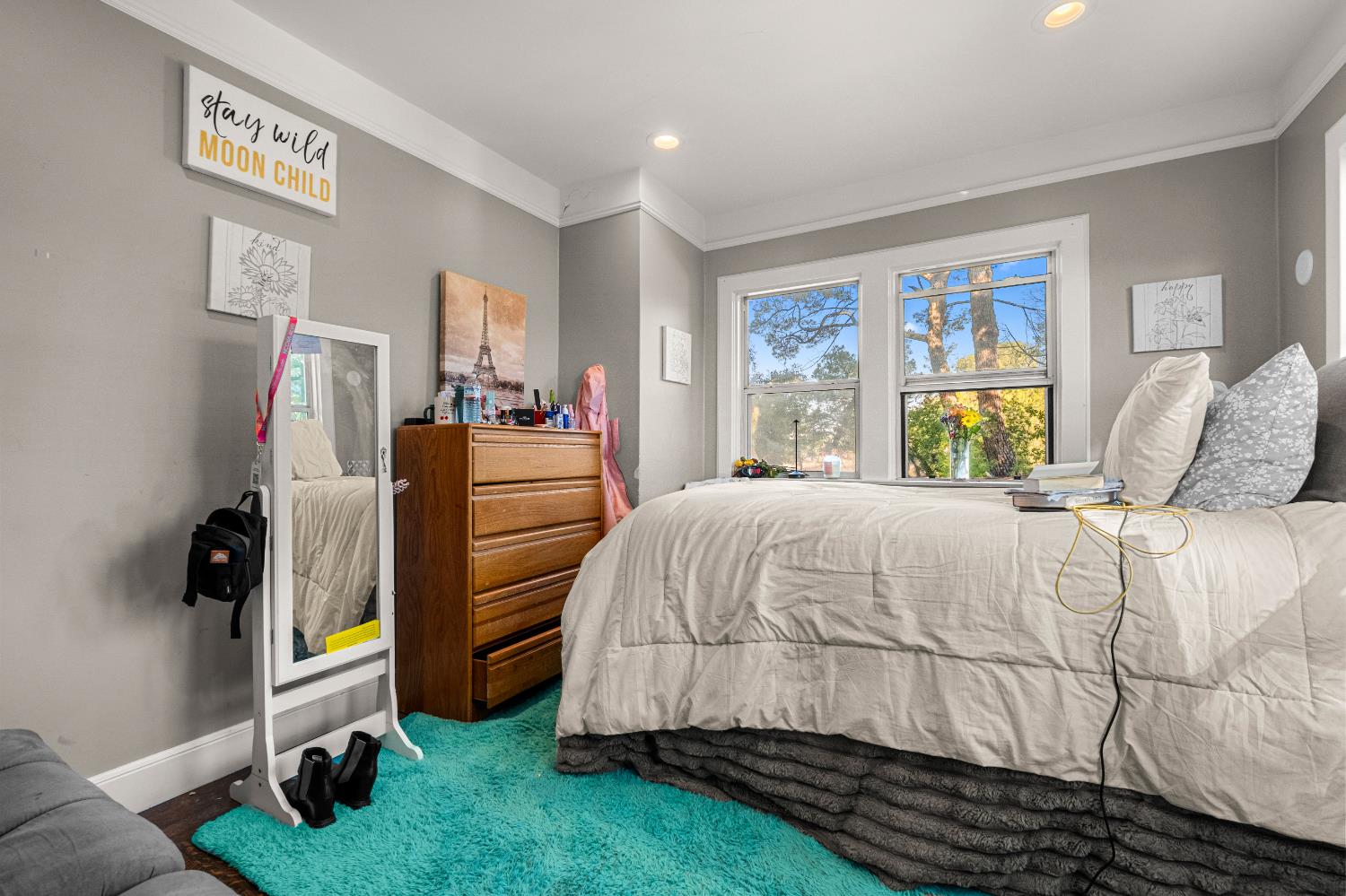 320 Taylor Road Newcastle, CA 95658 - Photo 32 of 75 a bedroom with a bed and a window