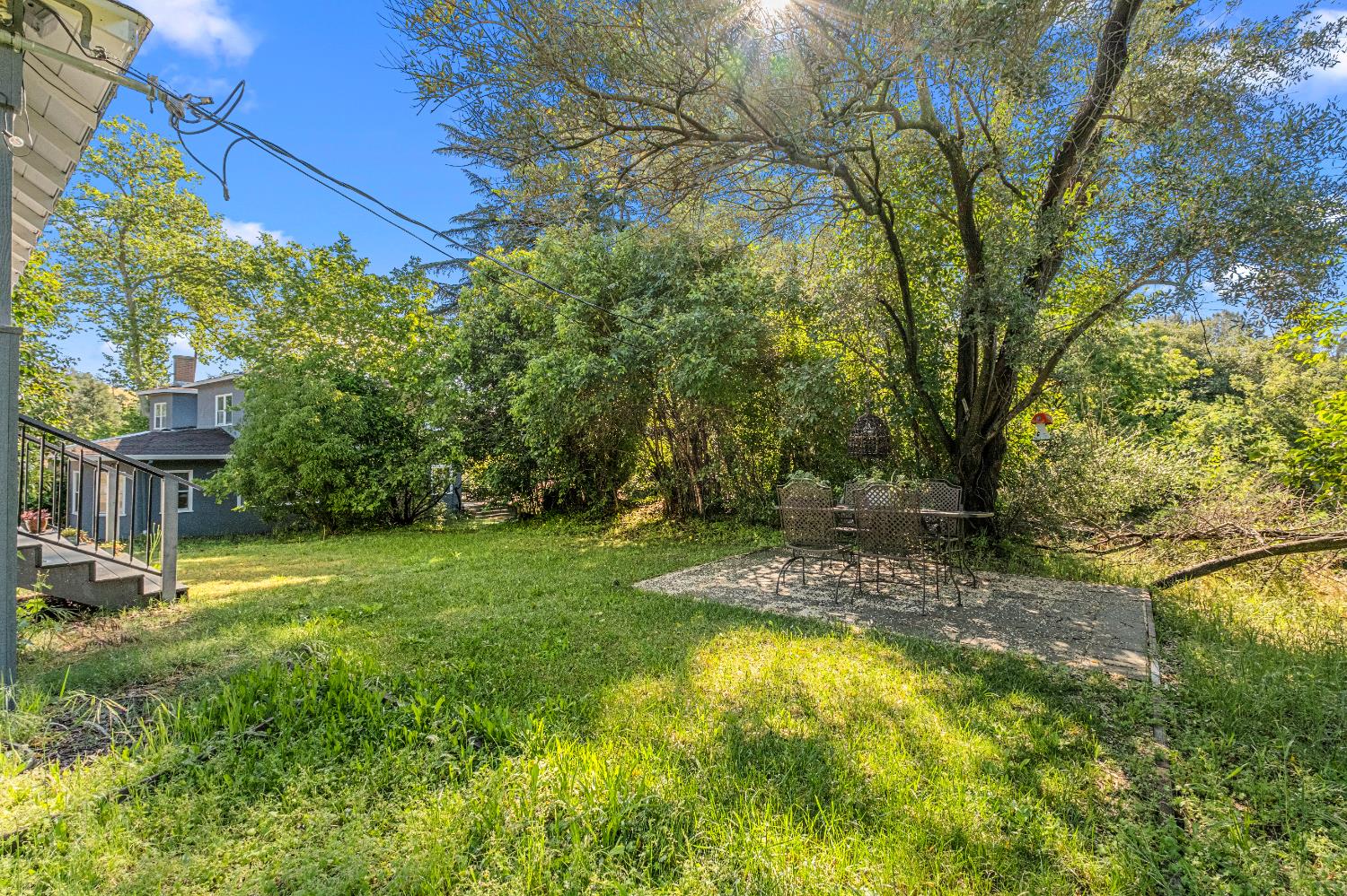 320 Taylor Road Newcastle, CA 95658 - Photo 54 of 75 a view of yard with swimming pool and green space